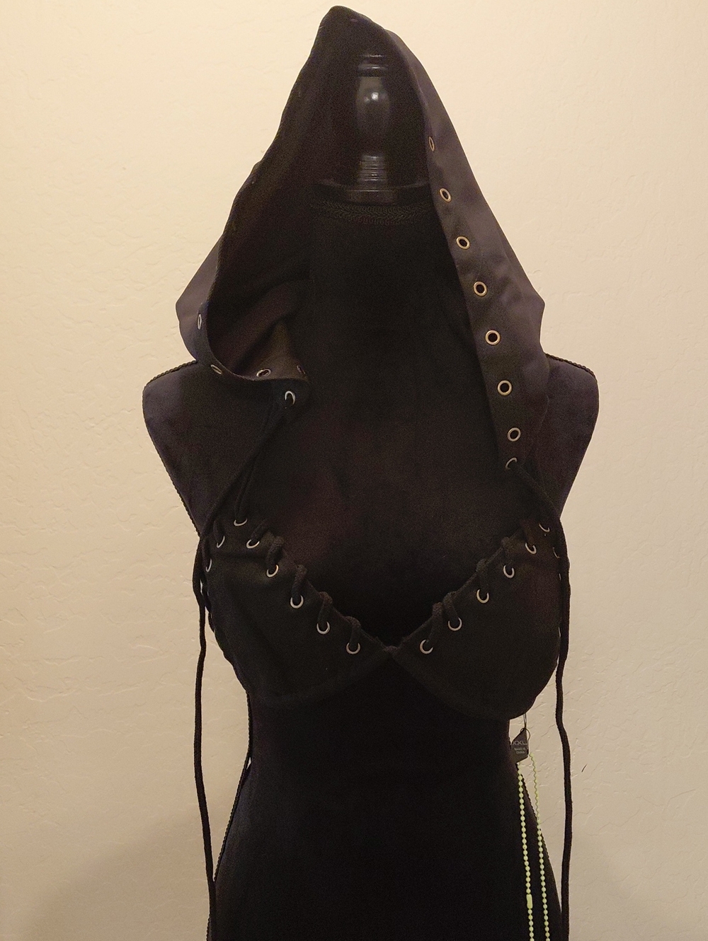DOLLSKILL DARKER WAVS XXL Black Lace-Up Hooded Crop Top HALTER